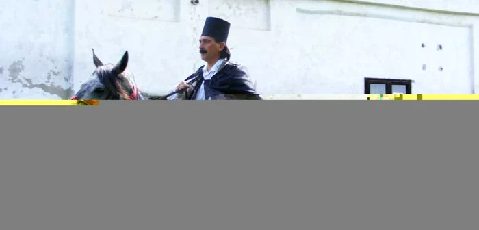 "Tudor Vladimirescu" la Cula din Cerneţi FOTO Corina Macavei