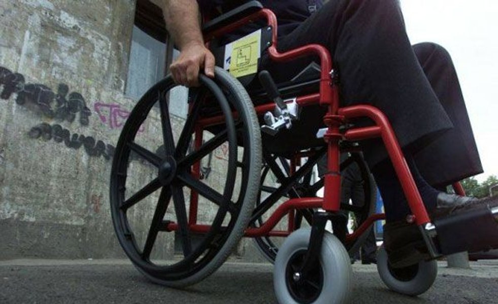 Recuperare miraculoasă: un bărbat cu fractură de coloană a reușit să meargă din nou VIDEO