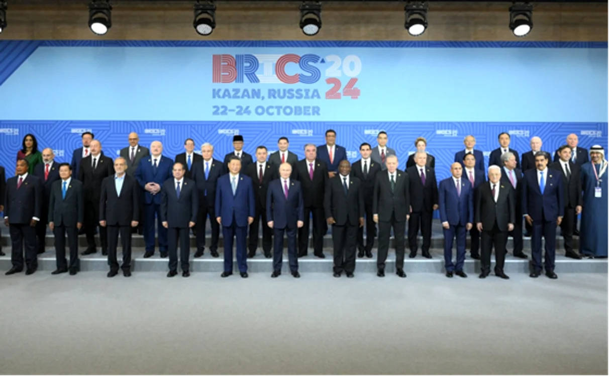 Liderii prezenți la cel de-al 16-lea Summit BRICS