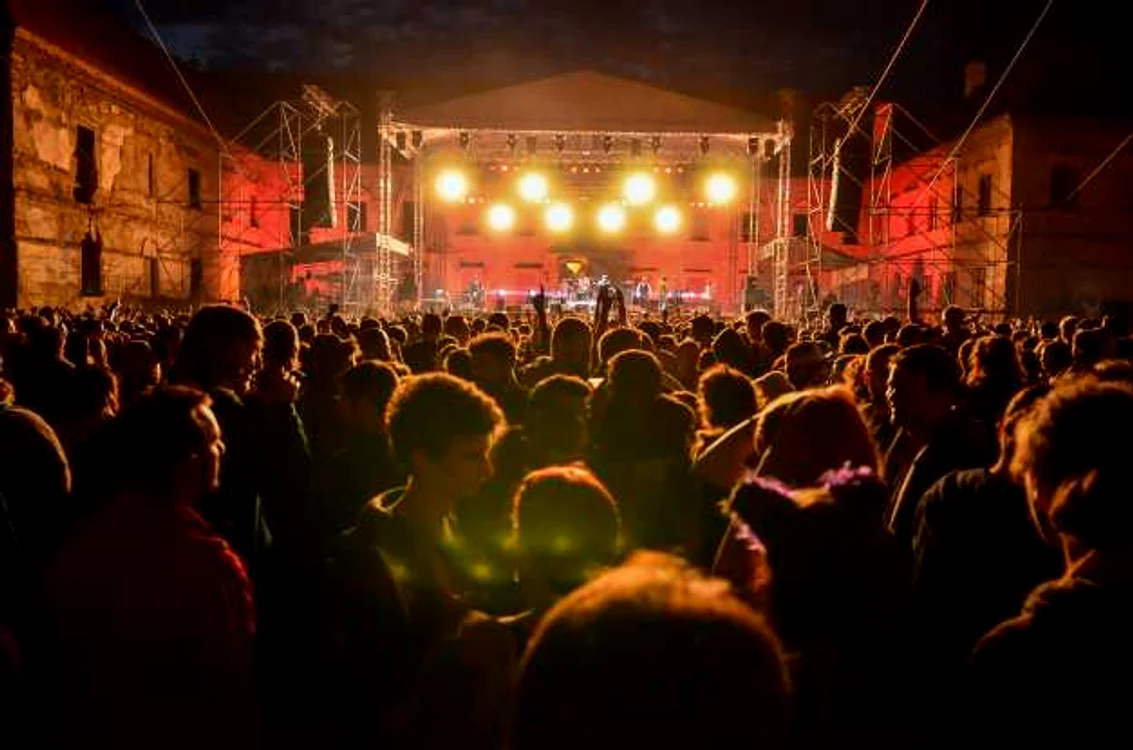 electric castle