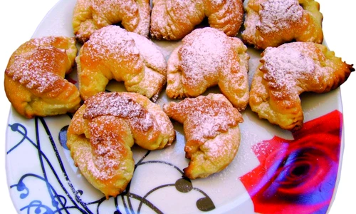 cornulete cu nuca jpeg