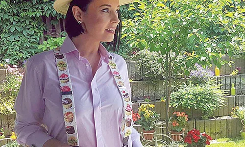 12 13 vedete andreea marin gif