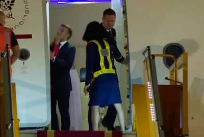 Macron, lovit de soția sa FOTO Profimedi 
