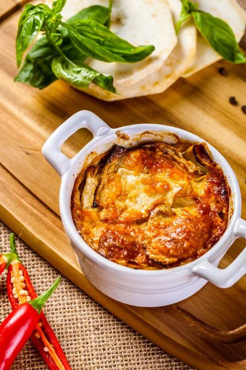 
    Țelină gratinată  