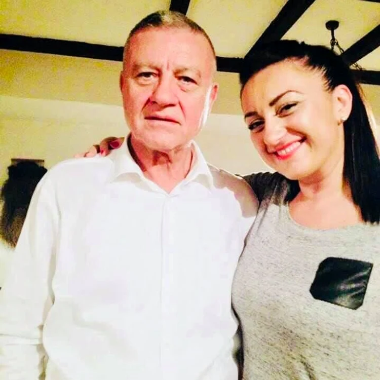 
    Andreea, nepoata lui Mircea Sandu din partea frateluifoto: arhivă personală  