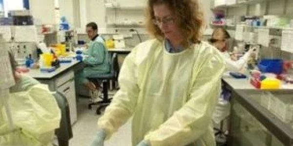 Guantanamo: Deţinuţii vor fi vaccinaţi împotriva gripei porcine