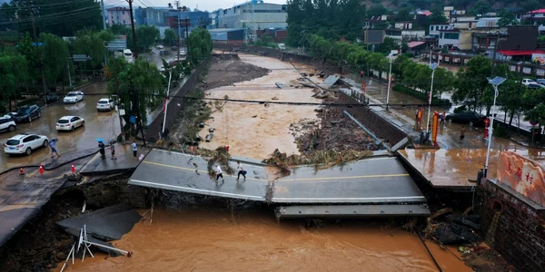 China afectată de inundaţii devastatoare. FOTO Profimedia