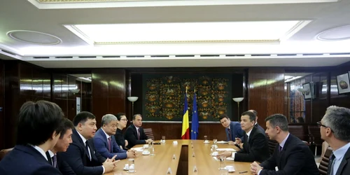 Sorin Grindeanu si reprezentantii KazMunayGas FOTO gov.ro