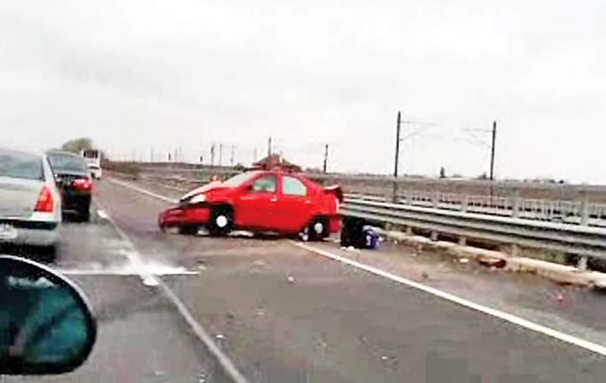 Au fost tamponări în lanţ  pe Autostrada Soarelui
