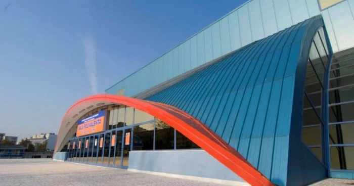 Botoşani: Taxe pe toate sălile de sport din oraş