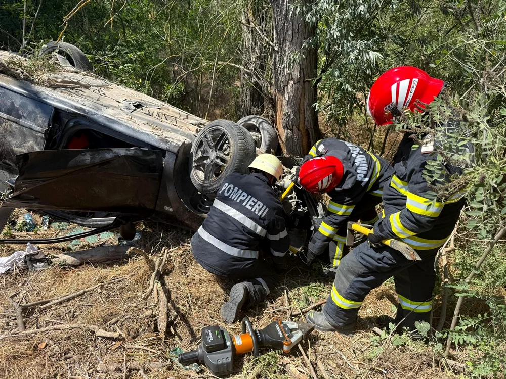 Accidentul a avut în apropiere de Plauru FOTO: ISU Tulcea