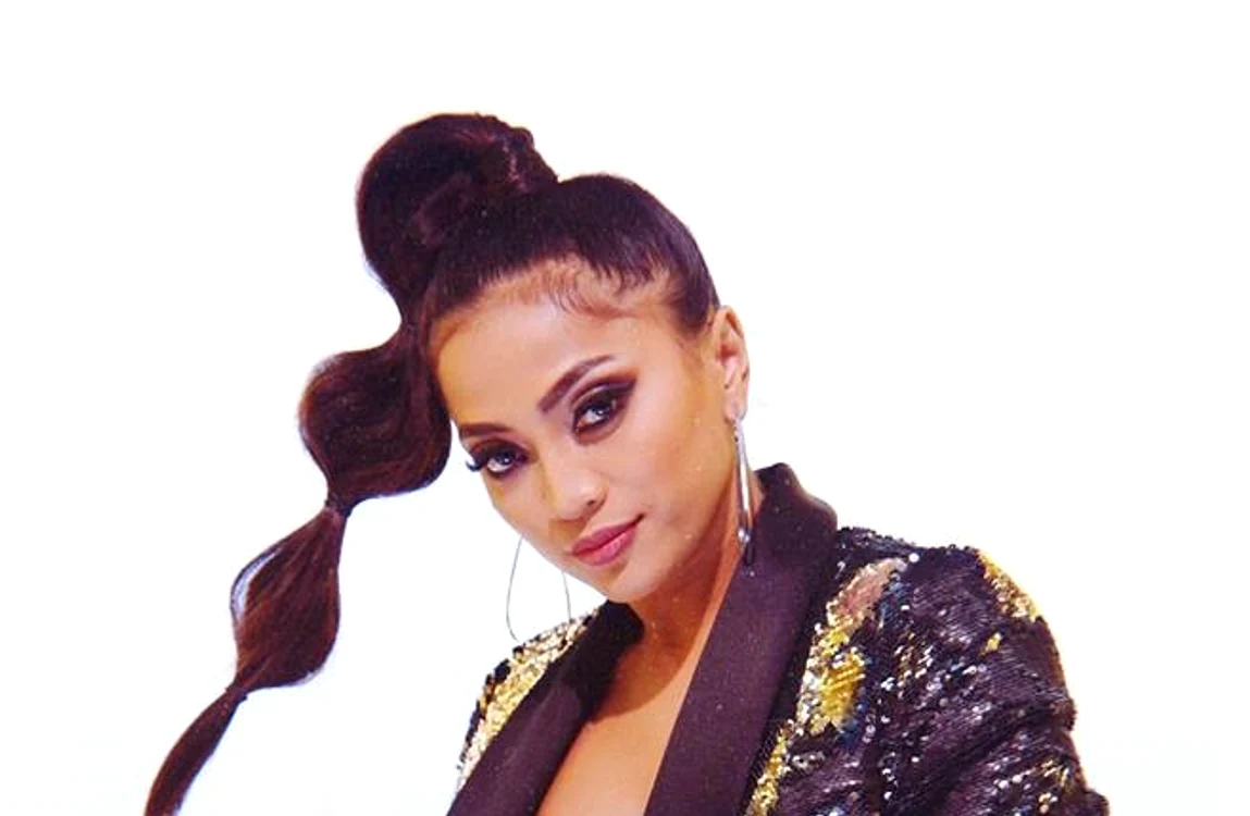 
    Bella Santiago a câștigat X Factor Foto Facebook  
