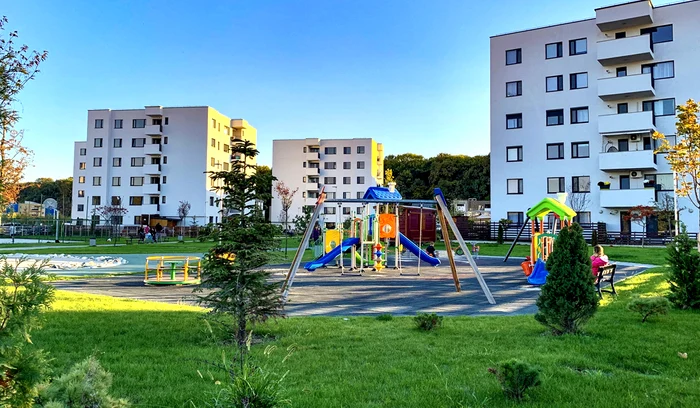 În cartierul Greenfield sunt locuri de joacă pentru copii, dar Primăria Sectorului 1 le va construi școală și grădiniță