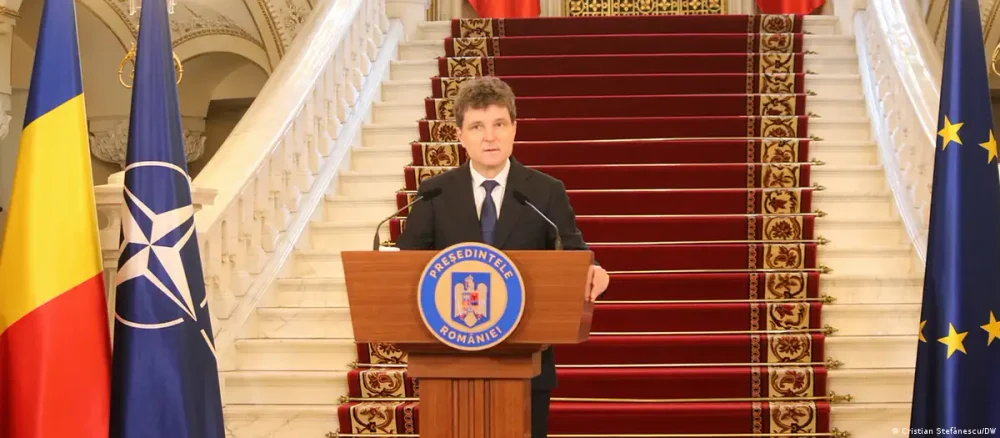 Nicușor Dan între patriotism și iliberalism