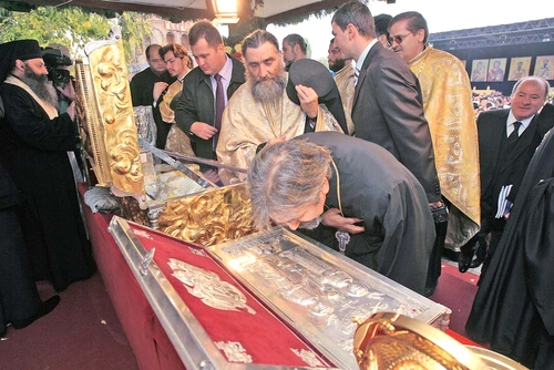 În bisericile din Capitală sunt peste 140 de moaște de sfinți. Click! vă spune unde se află cele mai importante dintre eleFoto: Roberto Sălceanu