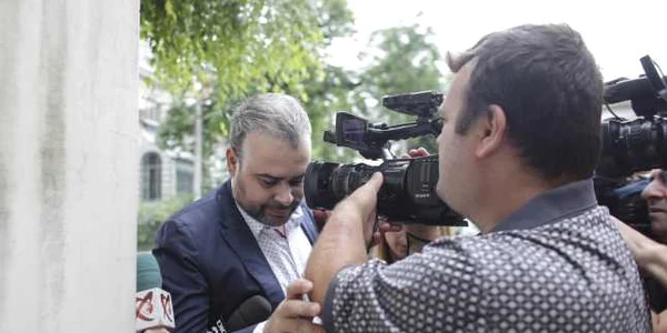 Fostul ministru al finanţelor Darius Vâlcov soseşte la DNA 19 iunie 2017 FOTO Inquam Photos / Octav Ganea
