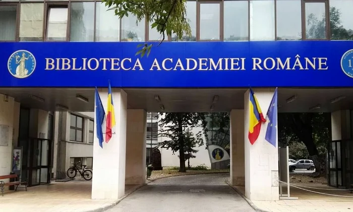 Gravuri vechi de 400 de ani, expuse la Biblioteca Academiei Române jpeg