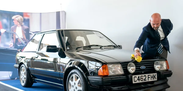 Ford Escort 1985 Lady Diana / FOTO Profimedia