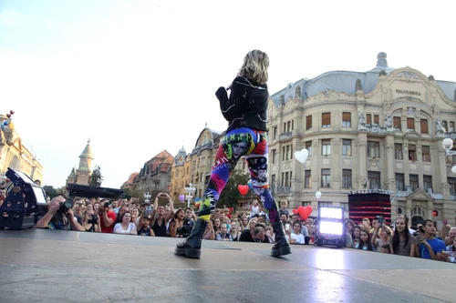 Ziua Timişoarei. Concerte pentru puştani în Piaţa Victoriei