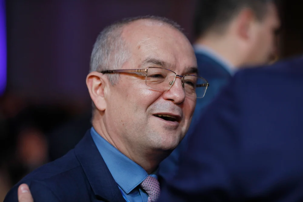 Primele declaraţii ale lui Emil Boc, după ce DNA a descins la Primăria Cluj-Napoca: „Suntem victime colaterale în această anchetă penală”