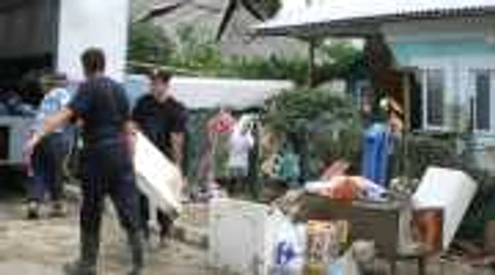 Cine nu-şi asigură locuinţa riscă amenzi de până la 500 de lei