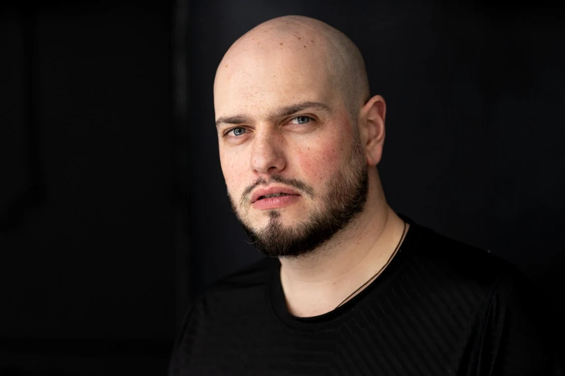 Matei Dima (BRomania) a lansat în decursul a doar câteva luni două dintre cele mai populare filme româneşti FOTO Alex Gâlmeanu