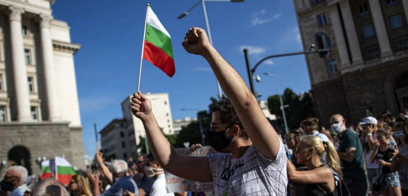 De trei săpt]mâni, bulgarii cer în stradă demisia guvernului