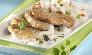 antricot de porc cu sos de ciuperci 580x400 0 jpeg