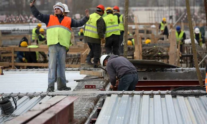 Construcţiile, un domeniu greu încercat de criză