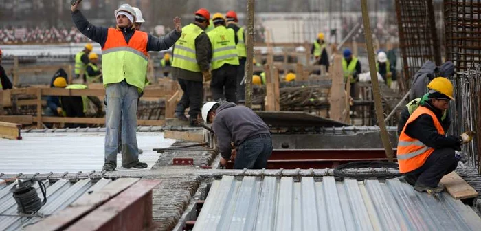 Construcţiile, un domeniu greu încercat de criză