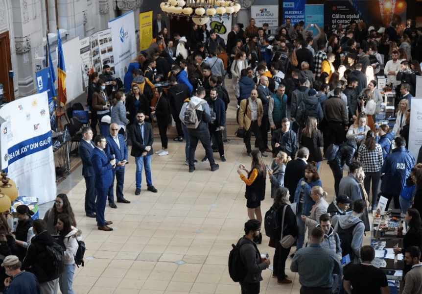 Aproape 1.000 de studenți, la un târg de joburi la Universitatea din Galați. Cu ce oferte au venit angajatorii