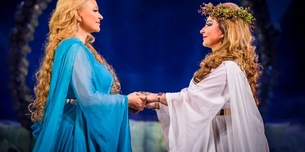 Elena Moşuc (Norma) şi Ruxandra Donose (Adalgisa) în noua producţie de Norma de la ONB
