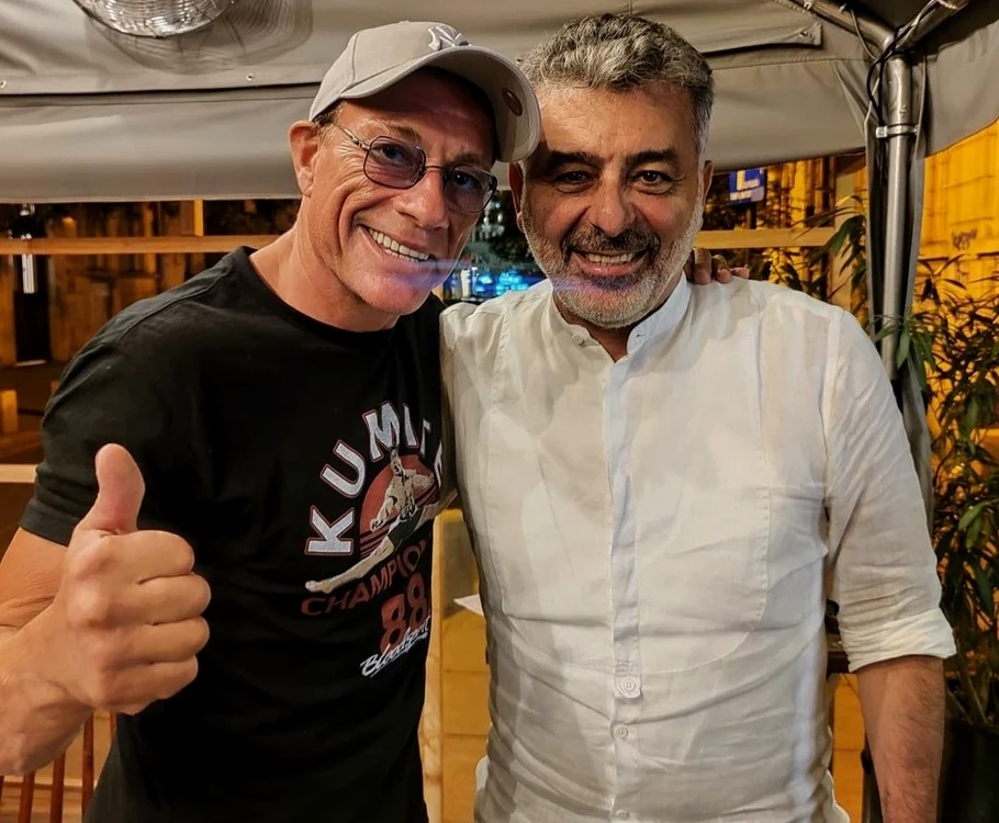 
    Iulia 2021. Chef Joseph Hadad, vizitat de Jean Claude Van Damme, la restaurantfoto: Instagram  
