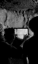 Cercetătorii, în timpul lucrărilor de documentare și analiză (© Universidad de Alicante)