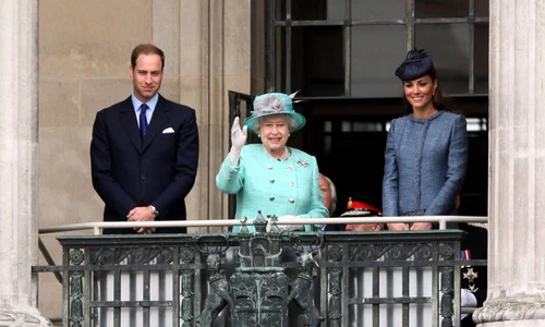 Regina Elisabeta, Prințul William și Kate Middleton profimedia 0720708218 jpg