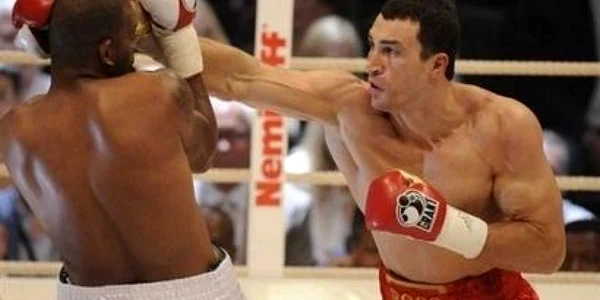 BOX: Kliciko îşi va apăra titlu în faţa lui Arreola