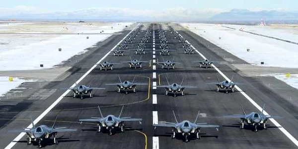 Avioane F-35A Lightning