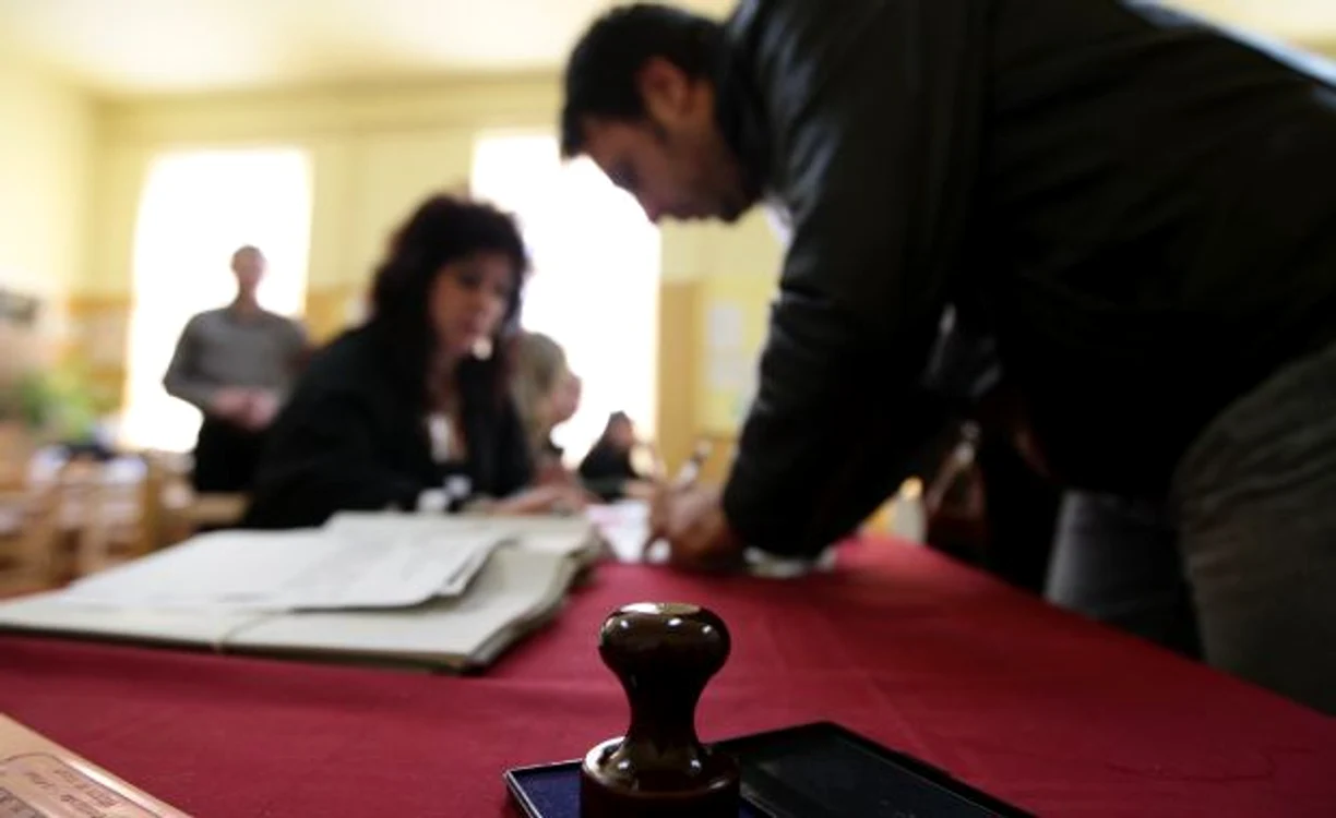 
    Alegerile parlamentare s-ar putea desfăşura după reguli diferite  