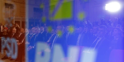 Conferința de presă comună a liderilor PSD și PNL alături de candidatul acestora la PMB, Cătălin Cîrstoiu, în București. FOTO Inquam Photos / Octav Ganea