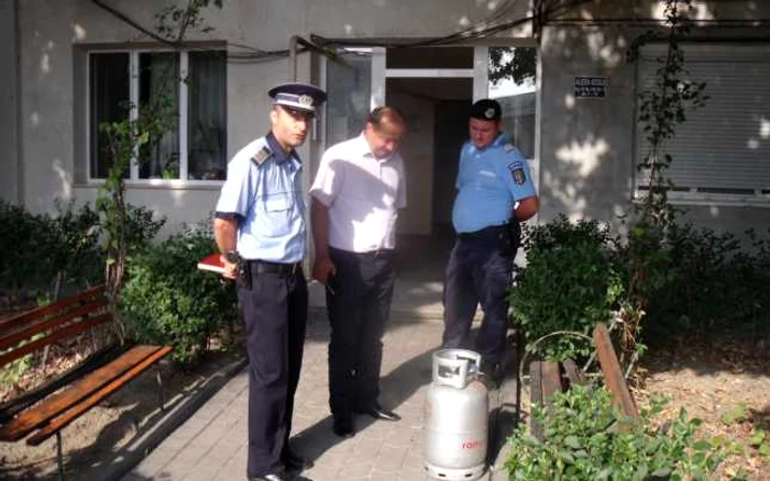 Anchetatorii au venit la faţa locului pentru cercetări
