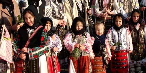 Ansamblul de la Tismana a încântat sufletele celor prezenţi