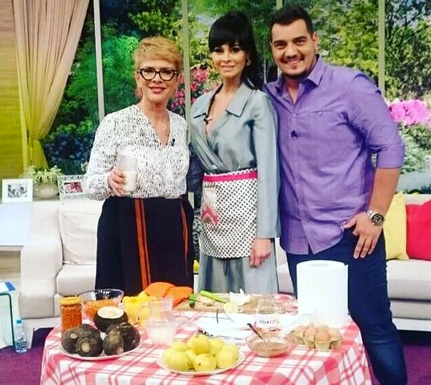 Anca Serea a venit cu un look complet nou la emisiunea lui Teo Trandafir