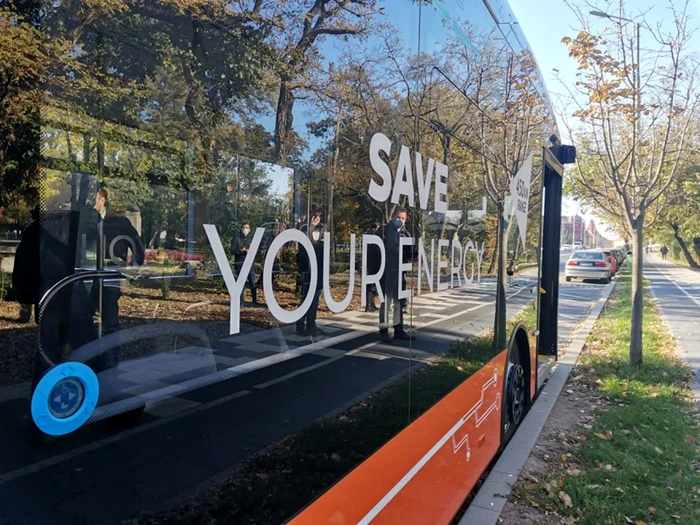 Turcii de la Karsan au prezentat la Timişoara unul din modelele lor de autobuz electric FOTO Ş.Both