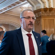 ID253460 INQUAM Photos Saul Pop jpg