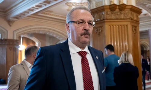 ID253460 INQUAM Photos Saul Pop jpg