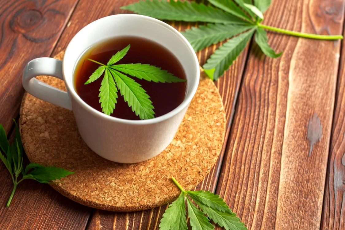 ceai cannabis FOTO Shutterstock