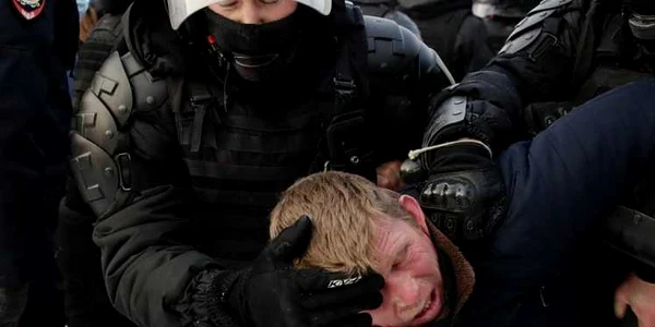Manifestaţii pro-Navalnîi în mai multe oraşe din Rusia Sute de persoane au fost arestate FOTO Profimedia / TASS