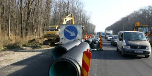 Compania Apa va înlocui conductele principale. FOTO Arhivă