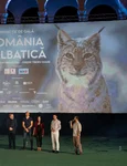 ROMÂNIA SĂLBATICĂ   de azi în cinematografele din toată țara! Peste 1500 de oameni au participat la Premiera de Gală de la Amfiteatrul „Mihai Eminescu” jpeg