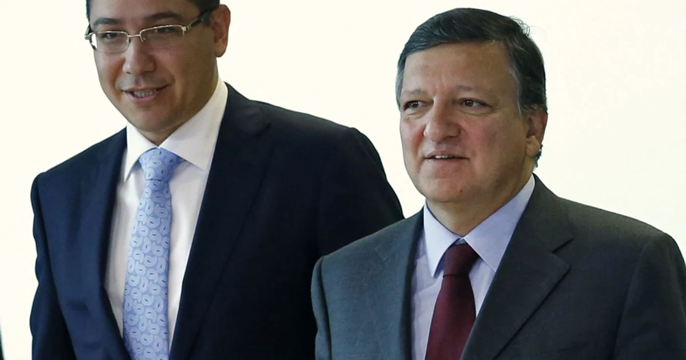Premierul Victor Ponta nu a rezolvat decât o parte din cele 11 puncte din lista lui Barroso (dreapta)